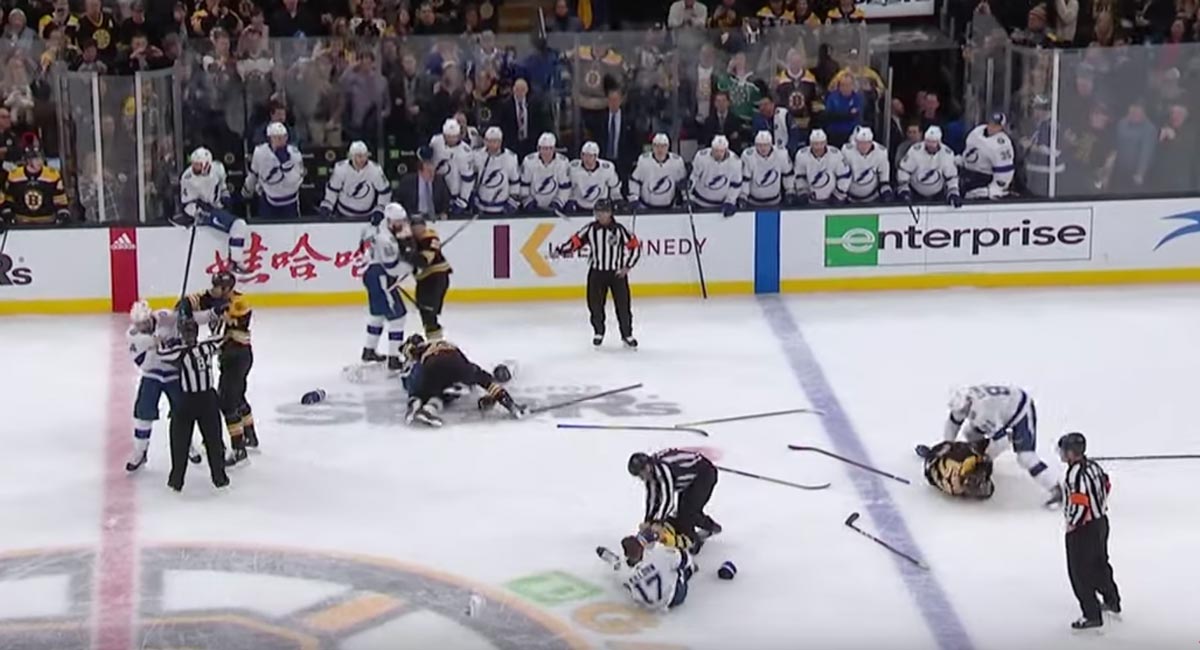 Bruins and Lightning have line brawl after Zdeno Chara crosschecked