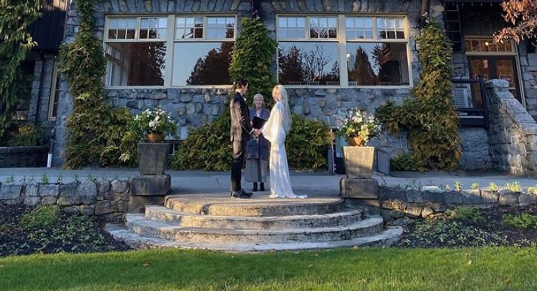 Brenden Dillon and Emma Wittchow get married in Vancouver