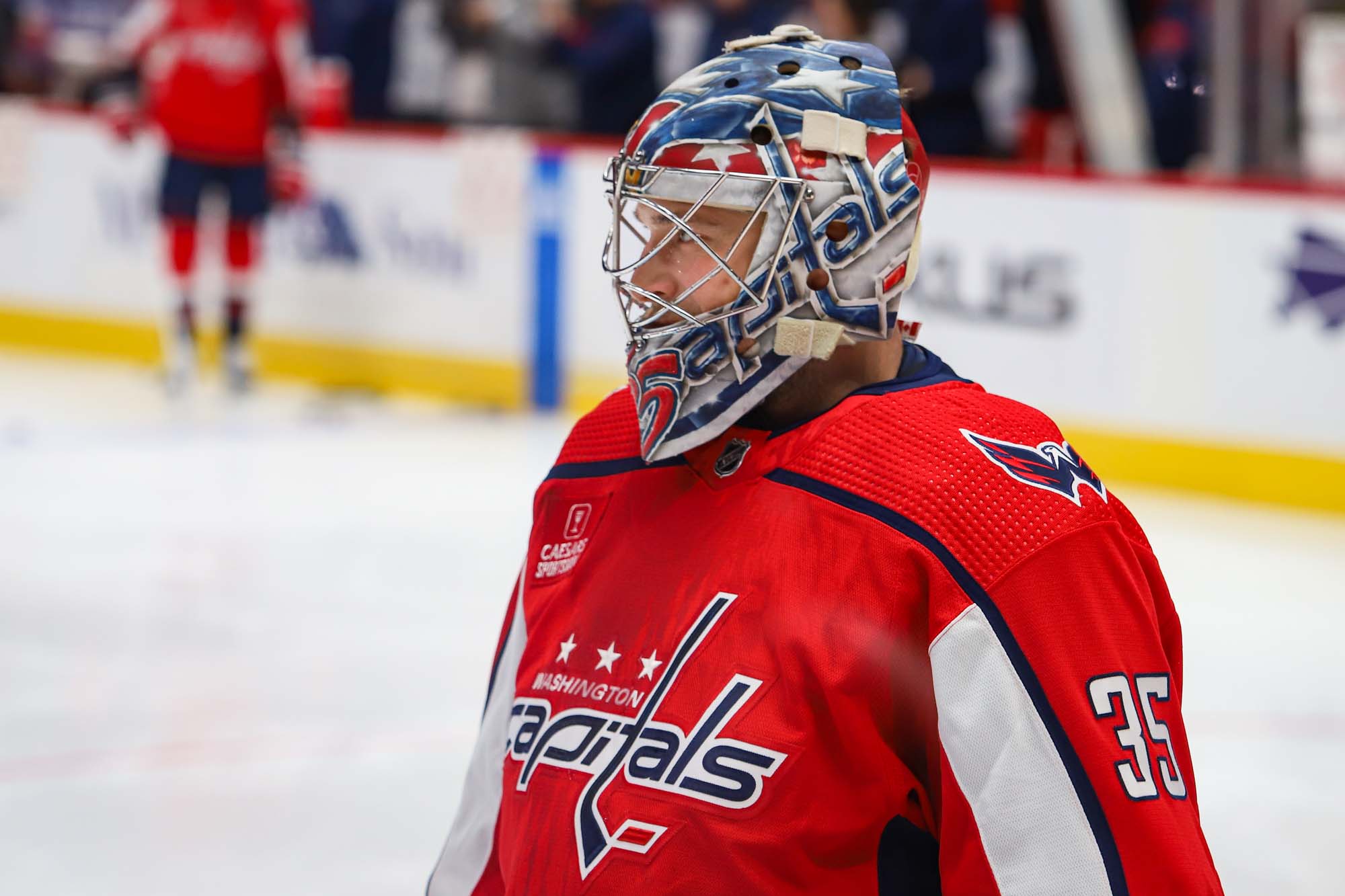 file-darcy-kuemper-warmups-aland-0600