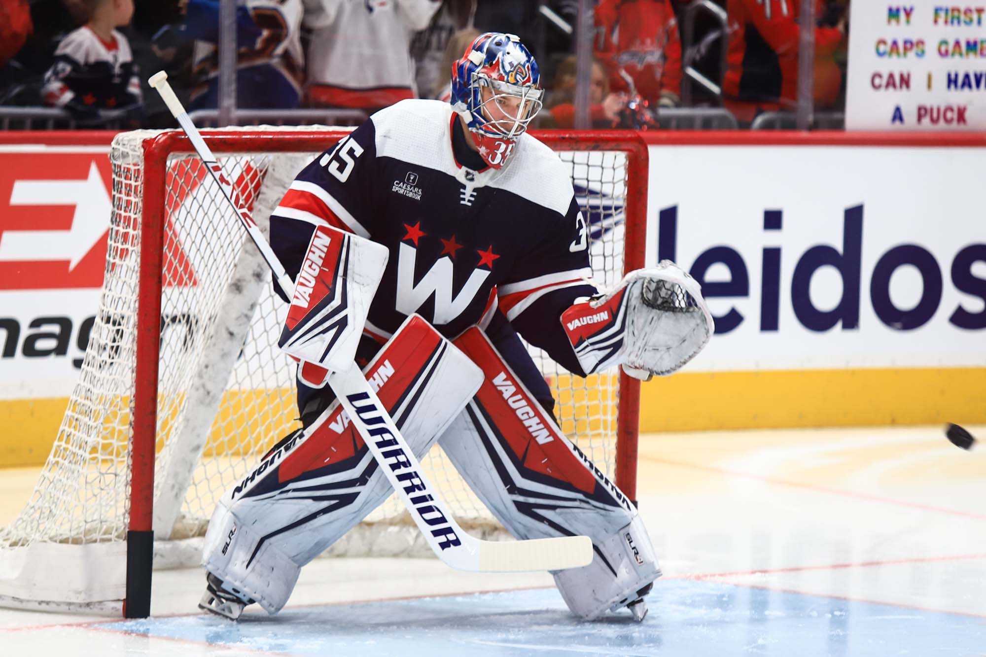 file-darcy-kuemper-warmups-aland-2685