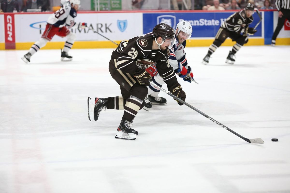Hendrix Lapierre and Ethen Frank score as Bears take commanding 2-0 series lead over Wolf Pack - Vimarsana News
