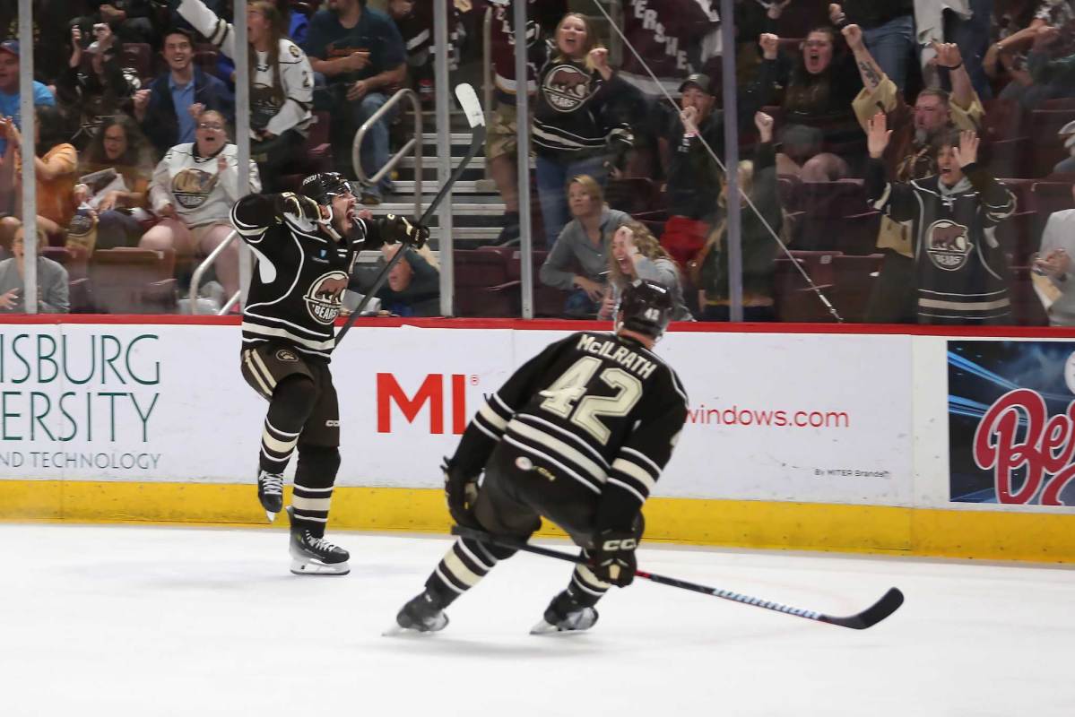 Mike Vecchione is Hershey's overtime hero again in Game 1 of Eastern Conference Finals: 'Certain players rise to the occasion and he's one of them' - Vimarsana News